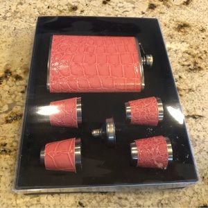 NIB flask and shot glass set